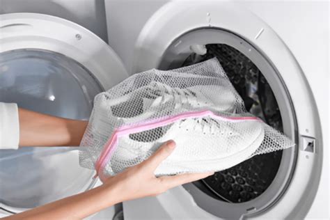 can you put fake leather shoes in the washing machine